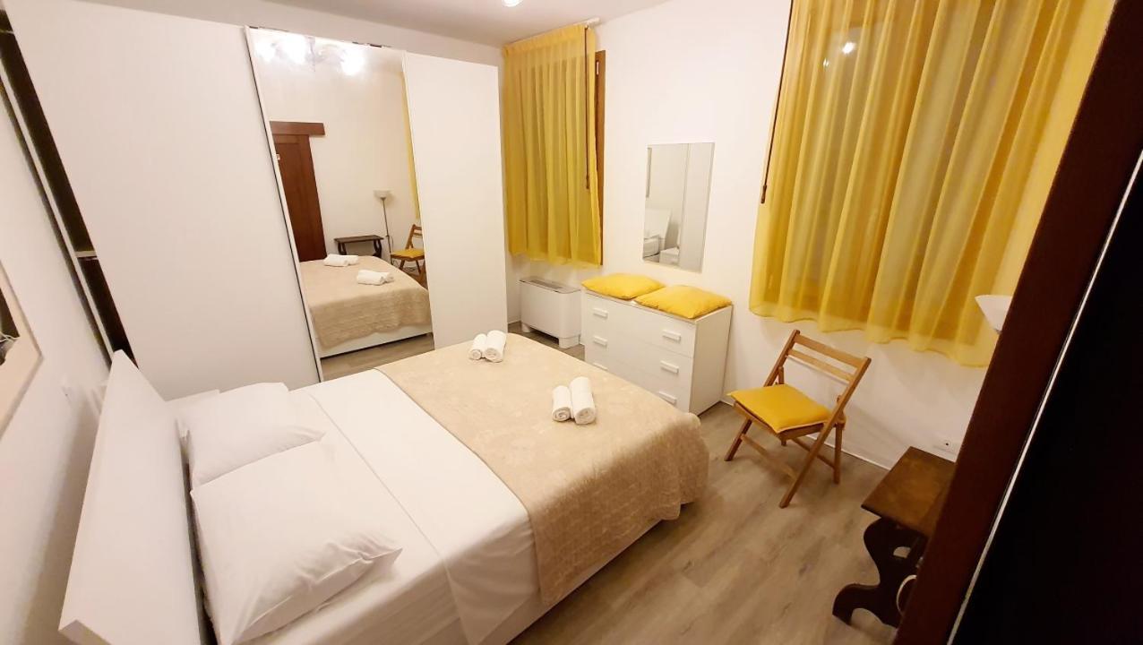 Calle Dei Guardiani Rooms Venice Exterior photo